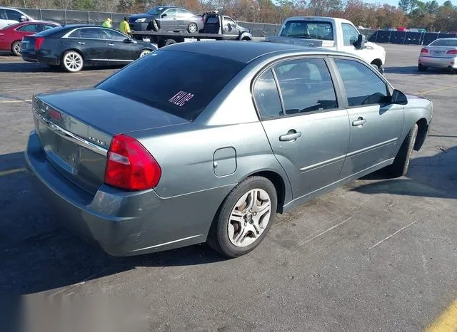 1G1ZS51816F258433 2006 2006 Chevrolet Malibu- LS 4