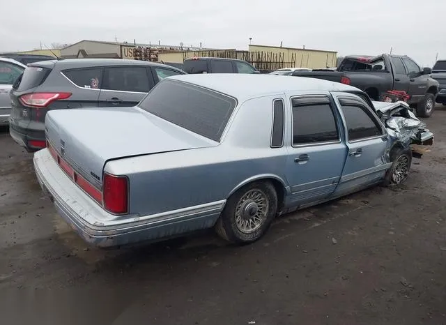 1LNLM81W6VY748047 1997 1997 Lincoln Town Car- Executive 4