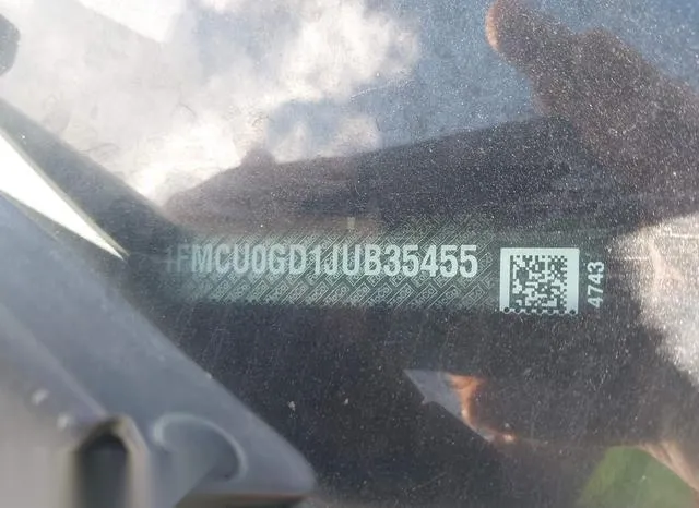 1FMCU0GD1JUB35455 2018 2018 Ford Escape- SE 9