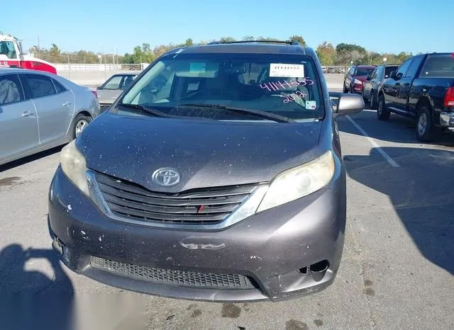 5TDYK3DC2CS229624 2012 2012 Toyota Sienna- Xle V6 8 Passenger 6