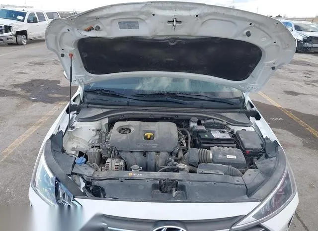 5NPD84LFXKH403376 2019 2019 Hyundai Elantra- Sel 10