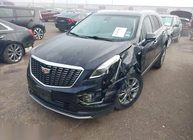 1GYKNCRS2MZ185678 2021 2021 Cadillac XT5- Fwd Premium Luxury 2