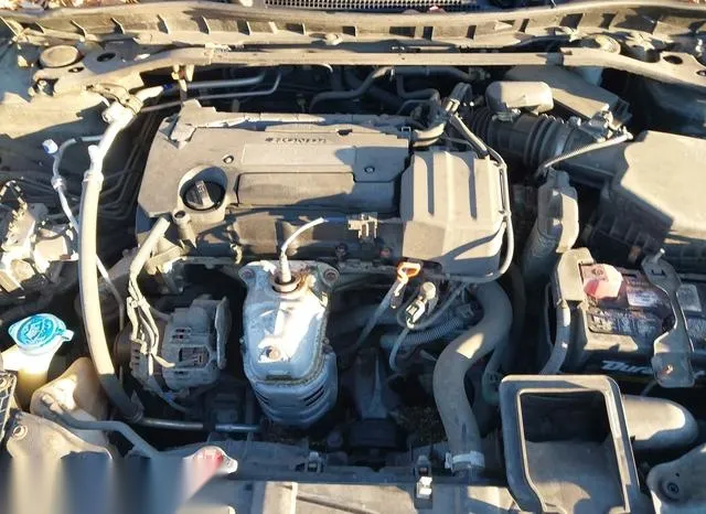 1HGCR2F70FA105077 2015 2015 Honda Accord- EX 10