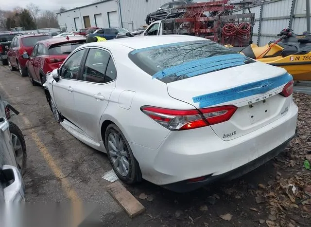 4T1C31AK8LU015977 2020 2020 Toyota Camry- Hybrid LE 3