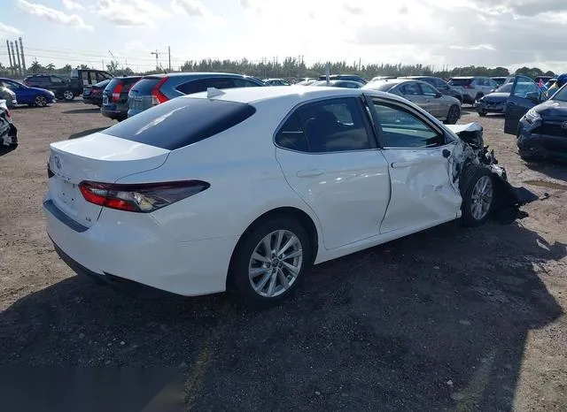 4T1C11AKXMU435411 2021 2021 Toyota Camry- LE 4