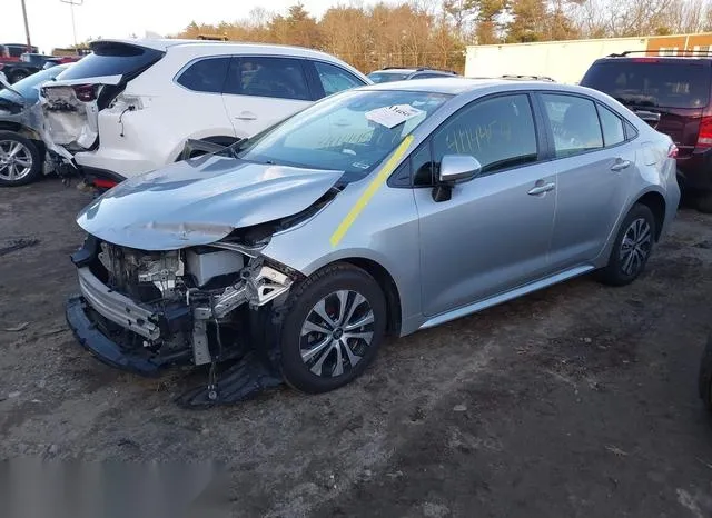 JTDEAMDE3NJ039781 2022 2022 Toyota Corolla- Hybrid Le 2