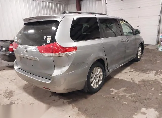 5TDDK3DC7BS012700 2011 2011 Toyota Sienna- Limited/Xle 4