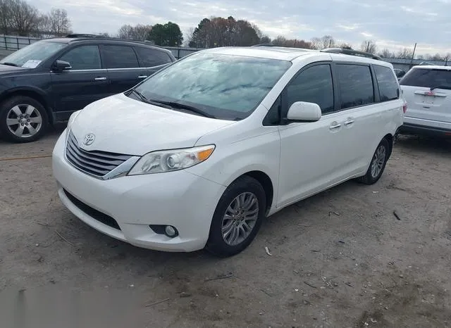 5TDYZ3DCXHS771704 2017 2017 Toyota Sienna- Xle 8 Passenger 2