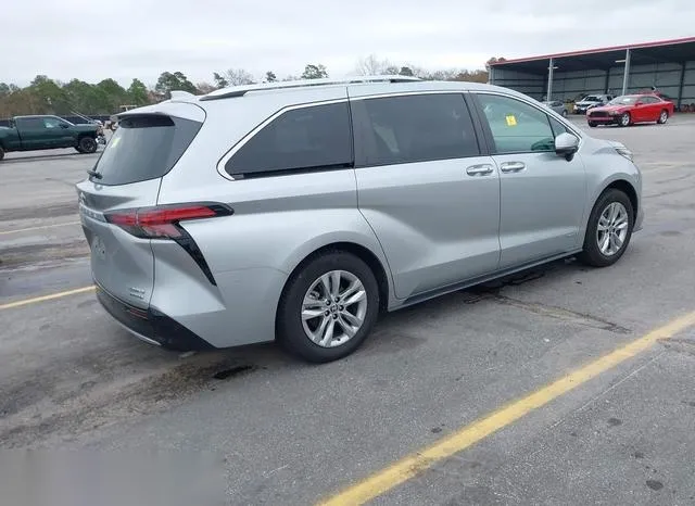 5TDZRKEC0MS068099 2021 2021 Toyota Sienna- Limited 4