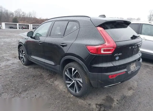 YV4162UM1L2171468 2020 2020 Volvo XC40- T5 R-Design 3