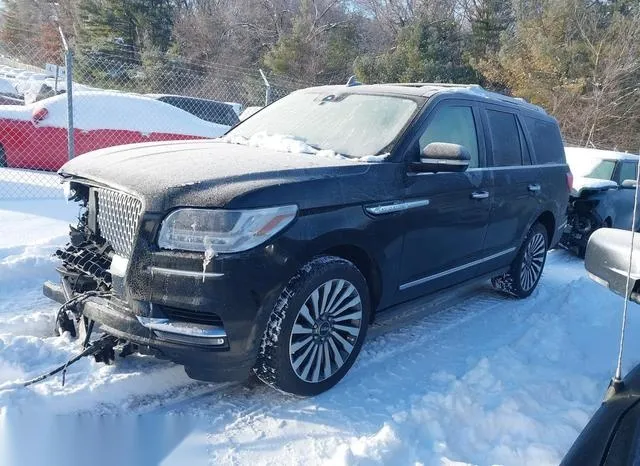 5LMJJ2LT4JEL19126 2018 2018 Lincoln Navigator- Reserve 2