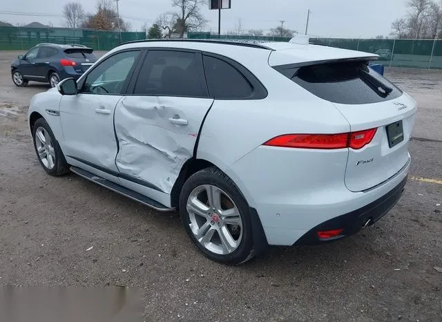 SADCL2BV3HA496740 2017 2017 Jaguar F-Pace- 35T R-Sport 3