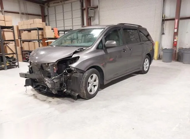 5TDKZ3DC7KS001733 2019 2019 Toyota Sienna- Le 8 Passenger 2