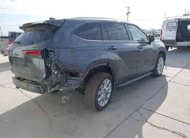 5TDYZRAH9MS515583 2021 2021 Toyota Highlander- Limited 4