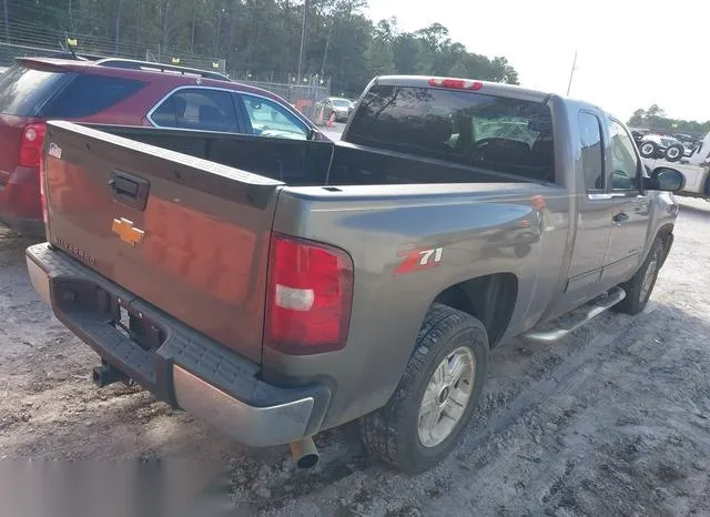 1GCRCSE06DZ333307 2013 2013 Chevrolet Silverado 1500- LT 4