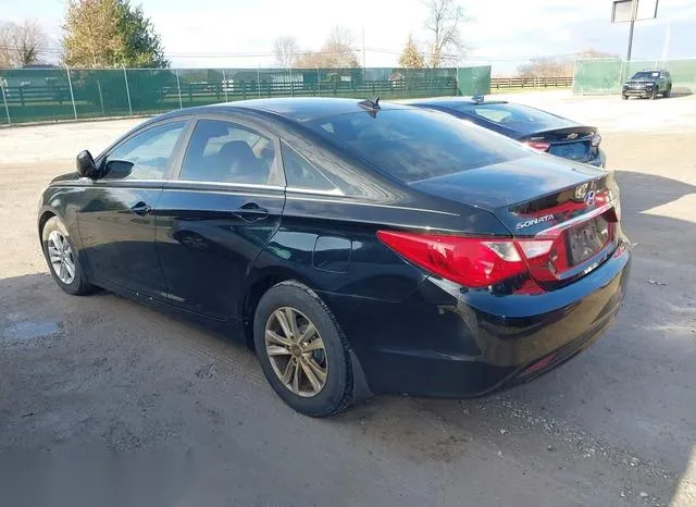 5NPEB4AC9DH545896 2013 2013 Hyundai Sonata- Gls 3