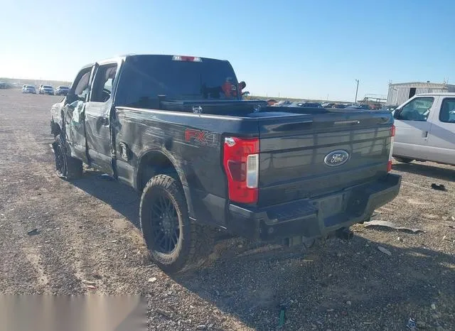 1FT7W2BT1KEE99140 2019 2019 Ford F-250- Lariat 3