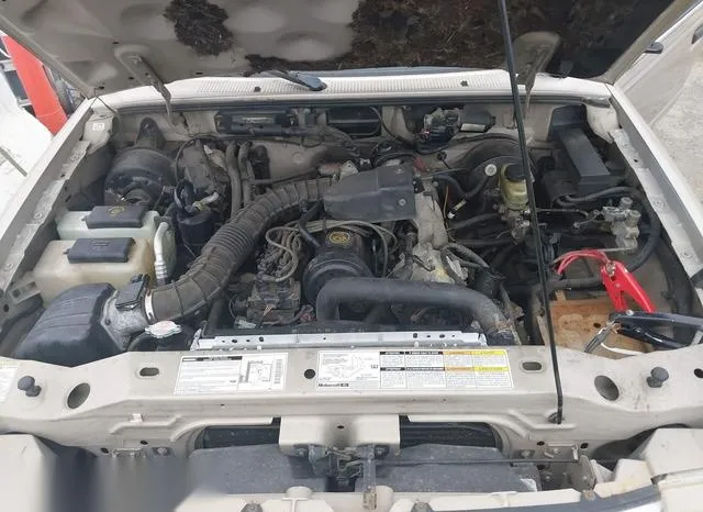 4F4YR16C4WTM46764 1998 1998 Mazda B- 2500 SE 10