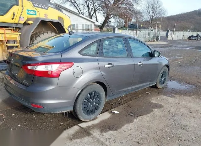 1FAHP3F27CL464968 2012 2012 Ford Focus- SE 4