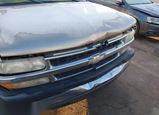 1GNEC16Z72J136848 2002 2002 Chevrolet Suburban 1500- LS 6