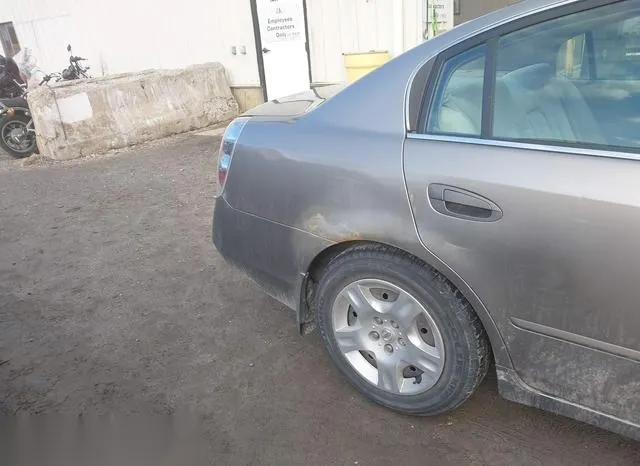 1N4AL11D64C151647 2004 2004 Nissan Altima- 2-5 S 6