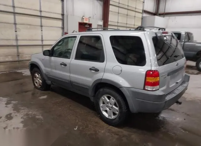 1FMYU04182KC47182 2002 2002 Ford Escape- Xlt 3