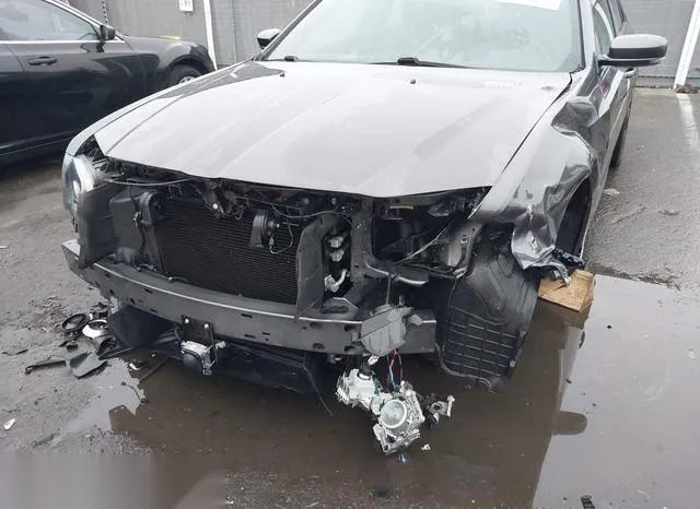 2C3CCABG5KH663068 2019 2019 Chrysler 300- 300S 6