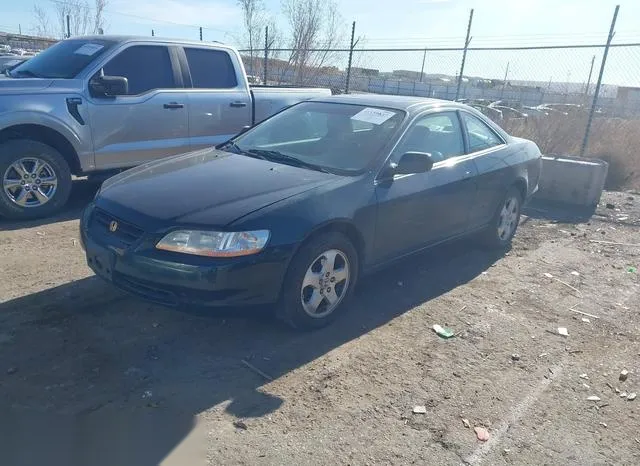 1HGCG2253YA013703 2000 2000 Honda Accord- 3-0 EX 2