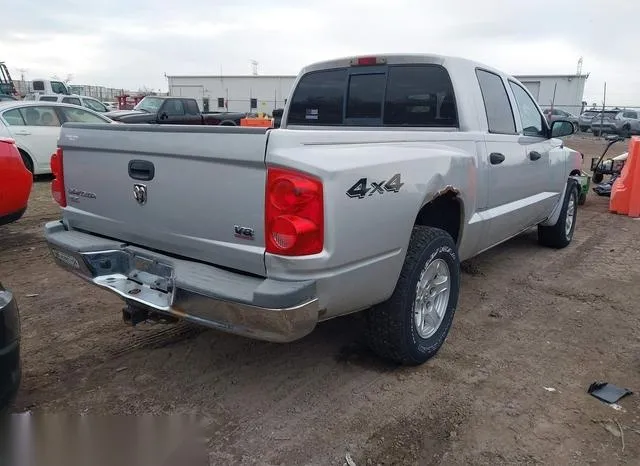 1D7HW48N35S110812 2005 2005 Dodge Dakota- Slt 4