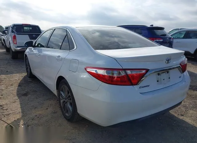 4T1BF1FK2FU066522 2015 2015 Toyota Camry- SE 3