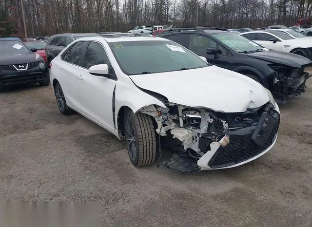 4T1BF1FK5FU943388 2015 2015 Toyota Camry- Xse 1