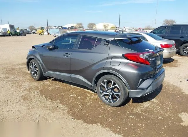 NMTKHMBX1JR011461 2018 2018 Toyota C-HR- Xle 3