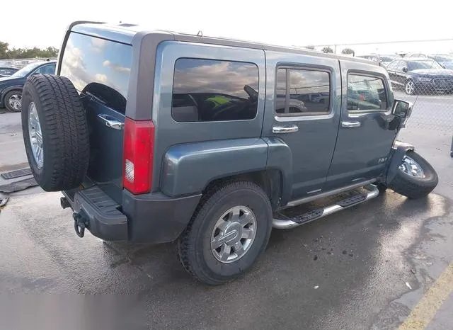 5GTDN136868142611 2006 2006 Hummer H3- SUV 4