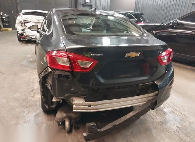 1G1BE5SM9J7138838 2018 2018 Chevrolet Cruze- Lt Auto 6