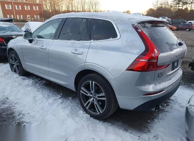 YV4102RK6M1697322 2021 2021 Volvo XC60- T5 Momentum 3