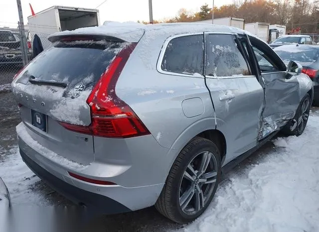 YV4102RK6M1697322 2021 2021 Volvo XC60- T5 Momentum 4