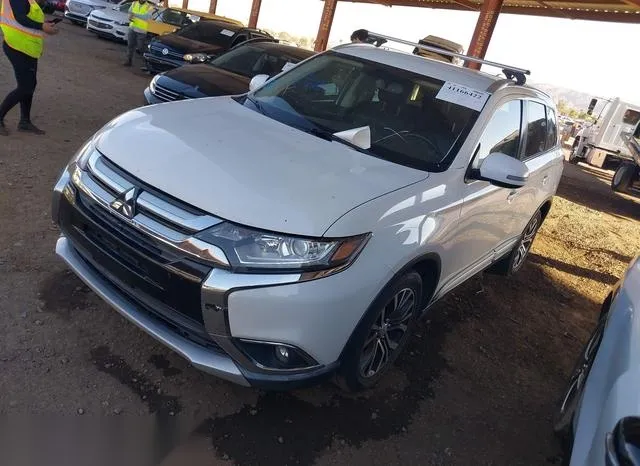 JA4AD3A30JZ010442 2018 2018 Mitsubishi Outlander- Sel 2