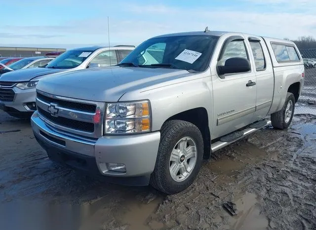 1GCRKSE36BZ356693 2011 2011 Chevrolet Silverado 1500- LT 2