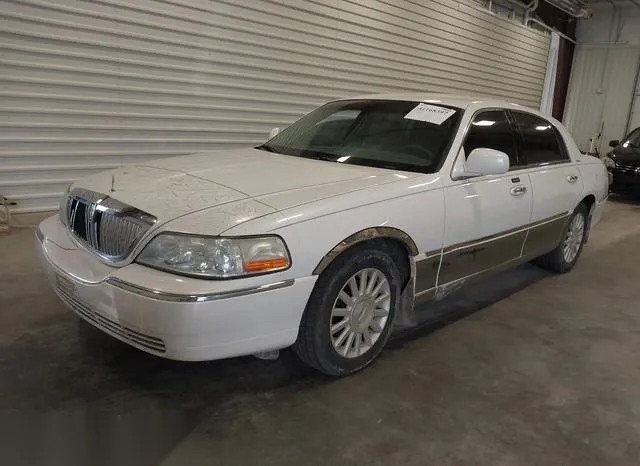 1LNHM81W83Y643285 2003 2003 Lincoln Town Car- Executive 2