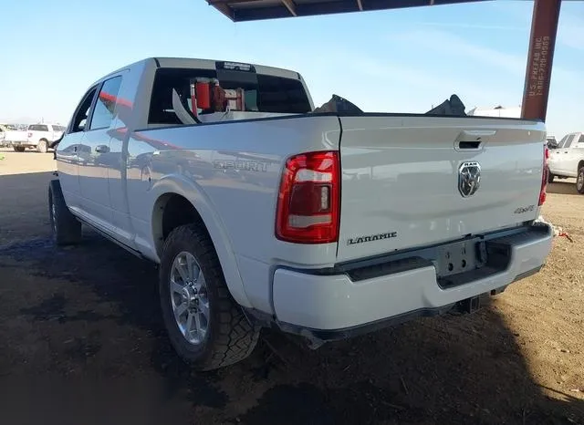 3C6UR5NL9KG685516 2019 2019 RAM 2500- Laramie  4X4 6-4 Box 3