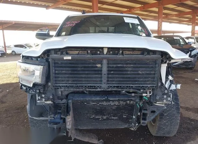 3C6UR5NL9KG685516 2019 2019 RAM 2500- Laramie  4X4 6-4 Box 6