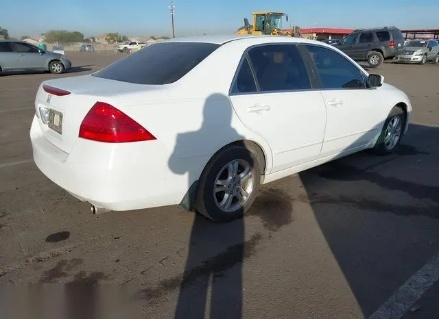 1HGCM56377A137152 2007 2007 Honda Accord- 2-4 SE 4