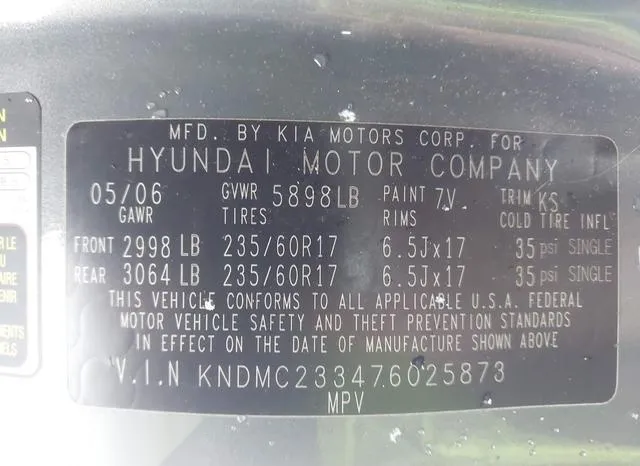 KNDMC233476025873 2007 2007 Hyundai Entourage- Gls/Limited/Se 9