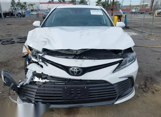 4T1C11AKXRU917982 2024 2024 Toyota Camry- LE 6