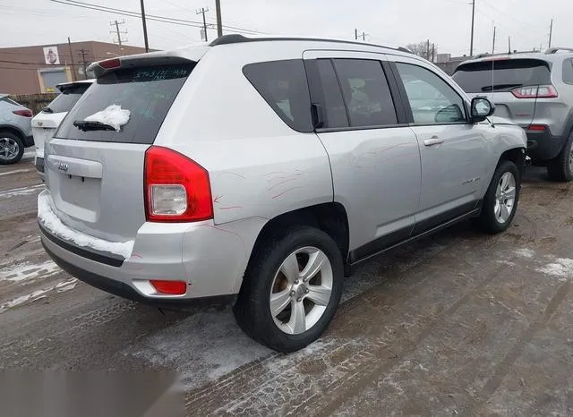 1J4NF1FB7BD215528 2011 2011 Jeep Compass 4