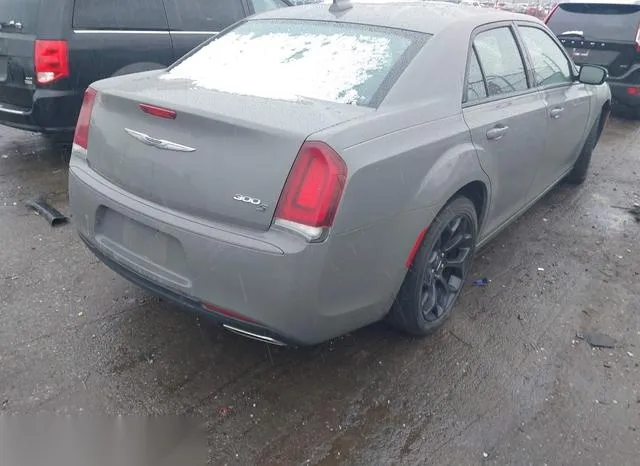 2C3CCABG7KH533681 2019 2019 Chrysler 300- 300S 4