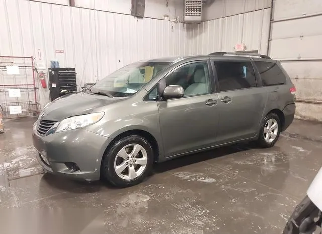 5TDKK3DC8DS369698 2013 2013 Toyota Sienna- Le V6 8 Passenger 2