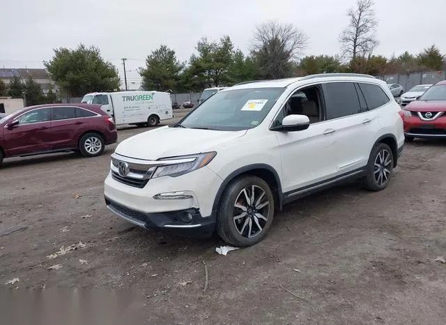 5FNYF5H69KB000042 2019 2019 Honda Pilot- Touring 2