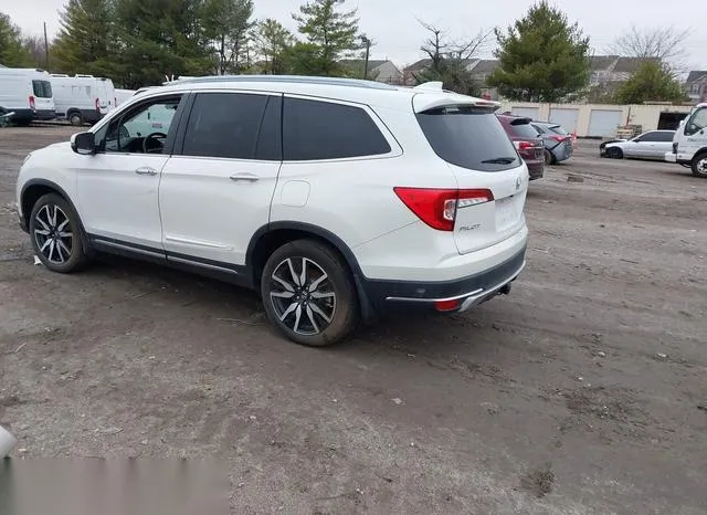 5FNYF5H69KB000042 2019 2019 Honda Pilot- Touring 3