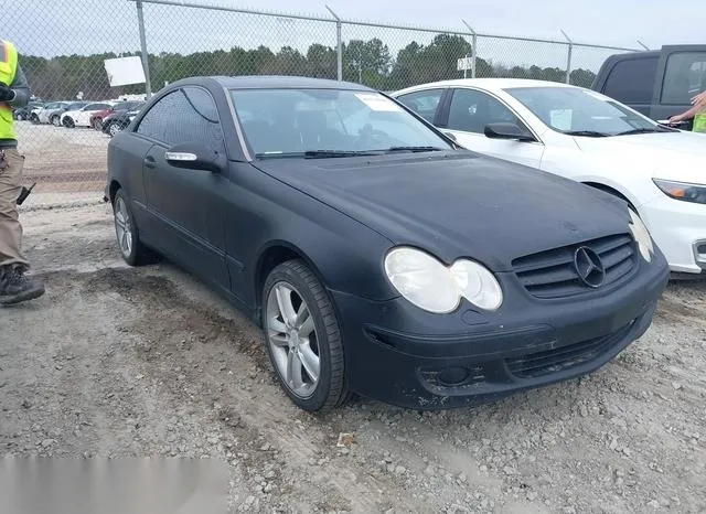 WDBTJ56H78F242408 2008 2008 Mercedes-Benz CLK 350 1